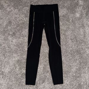 Lululemon Extra Mile 28” Inseam Black Tight Reflective Dots Leggings Size 6 New